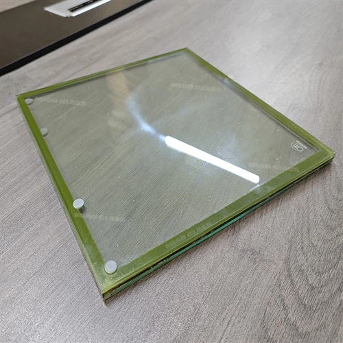 Vidro isolante a vácuo