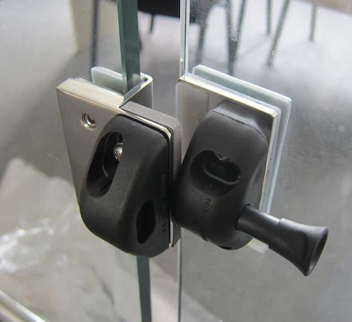 glass latch for pool fence